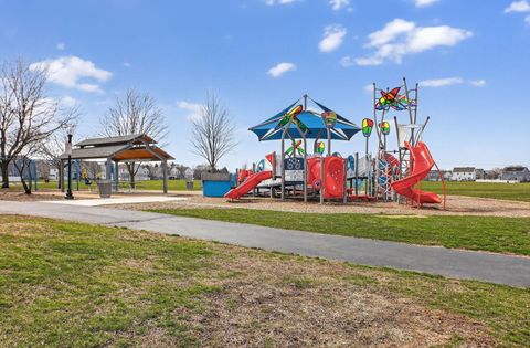 Tiny photo for 2634 Seeley Street, Yorkville, IL 60560 (MLS # 12600852)