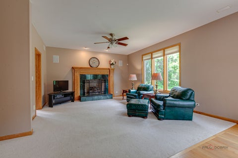 Tiny photo for 41 Park View Lane, Hawthorn Woods, IL 60047 (MLS # 12675986)