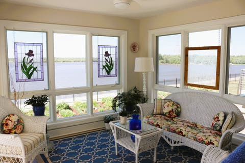 Tiny photo for 173 Beacon Harbor Circle, East Moline, IL 61244 (MLS # 12671038)