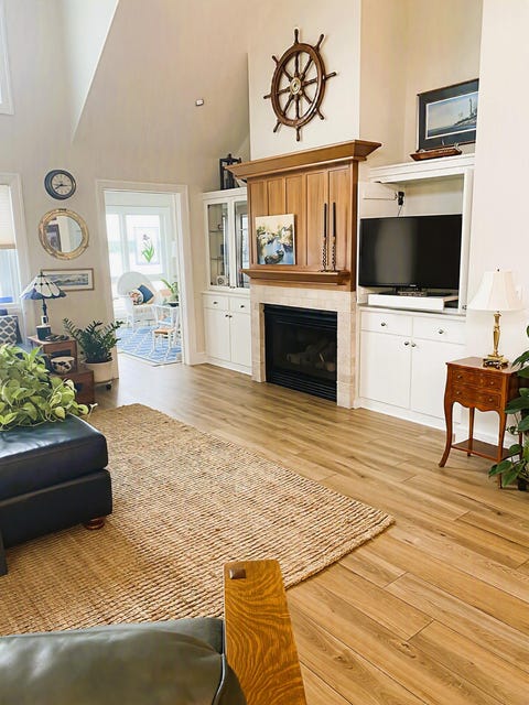 Tiny photo for 173 Beacon Harbor Circle, East Moline, IL 61244 (MLS # 12671038)