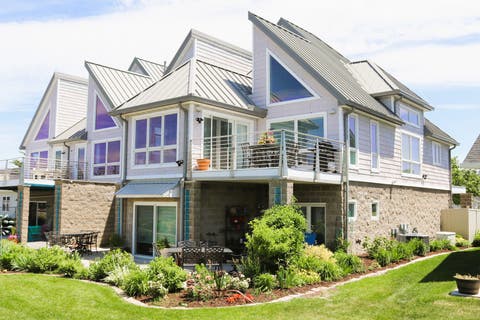 Tiny photo for 173 Beacon Harbor Circle, East Moline, IL 61244 (MLS # 12671038)