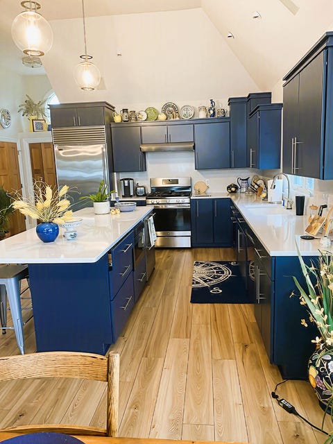 Tiny photo for 173 Beacon Harbor Circle, East Moline, IL 61244 (MLS # 12671038)