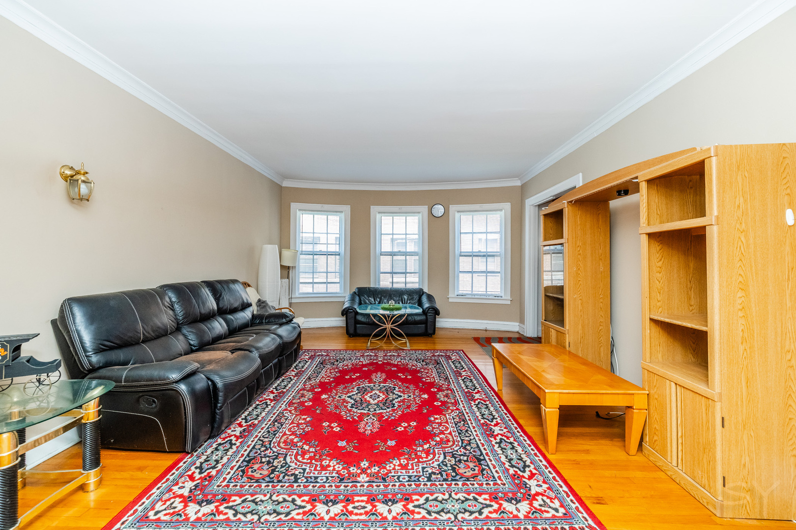 356 Ridge Avenue 6-2