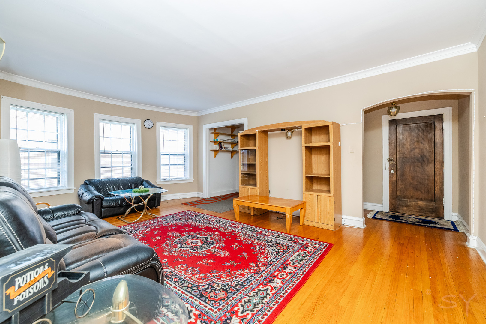 356 Ridge Avenue 6-2