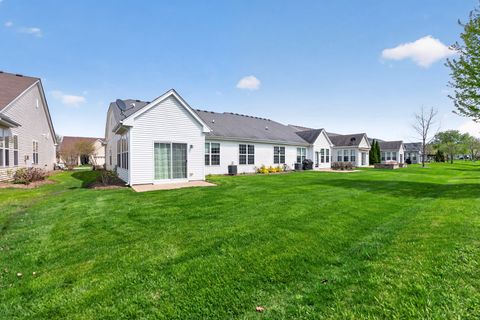 Tiny photo for 1682 Francis Drive, Pingree Grove, IL 60140 (MLS # 12625656)