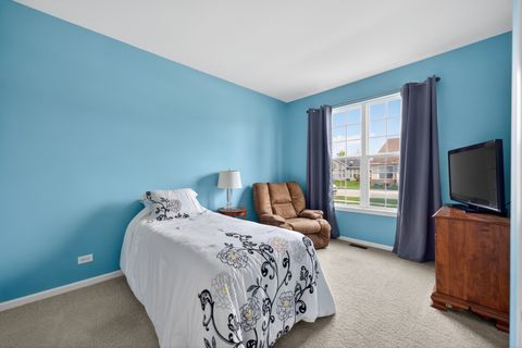 Tiny photo for 1682 Francis Drive, Pingree Grove, IL 60140 (MLS # 12625656)