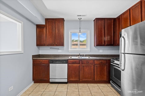 Tiny photo for 2250 Abbeywood Drive #B, Lisle, IL 60532 (MLS # 12779146)