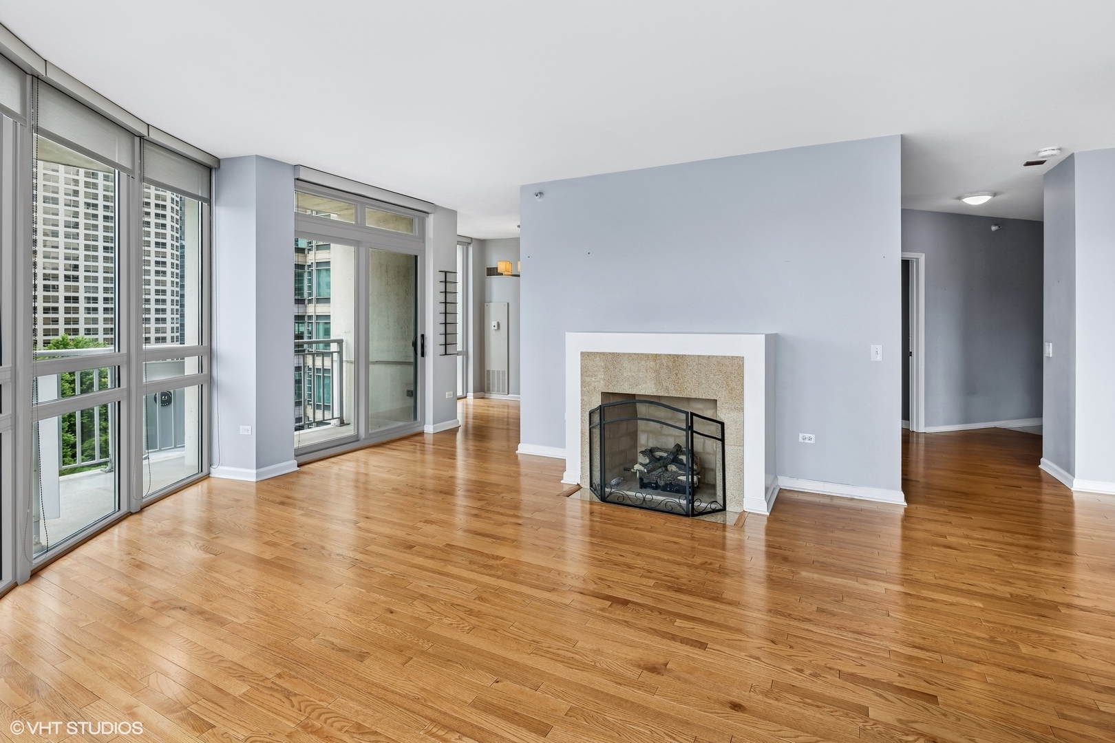 125 S JEFFERSON Street 802