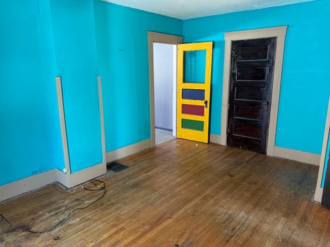 Tiny photo for 816 W Pleasant Street, Freeport, IL 61032 (MLS # 12529393)