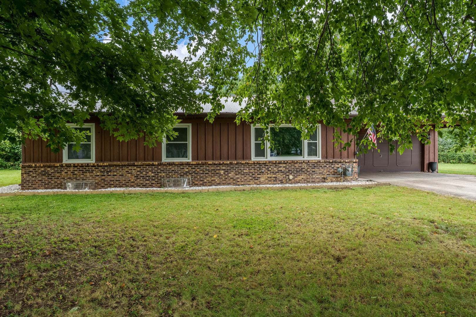 102 Bunn Drive