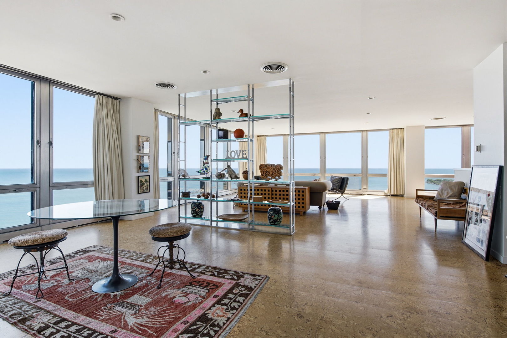 860 N Lake Shore Drive 21K