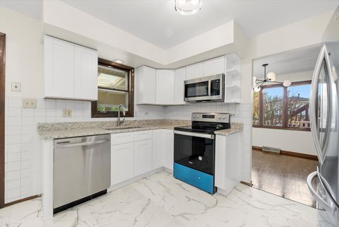 Tiny photo for 17731 LARKSPUR Lane, Homewood, IL 60430 (MLS # 12515629)