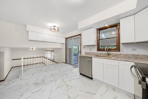 Tiny photo for 17731 LARKSPUR Lane, Homewood, IL 60430 (MLS # 12515629)