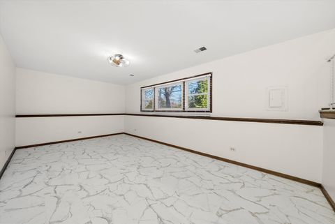 Tiny photo for 17731 LARKSPUR Lane, Homewood, IL 60430 (MLS # 12515629)