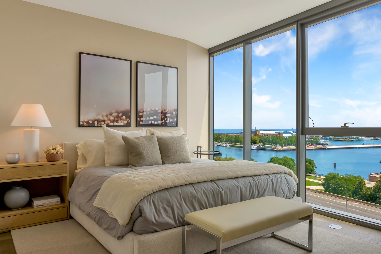 211 N Harbor Drive 406