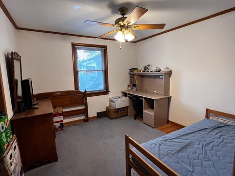 Tiny photo for 406 N Prospect Manor Avenue, Mount Prospect, IL 60056 (MLS # 12572866)