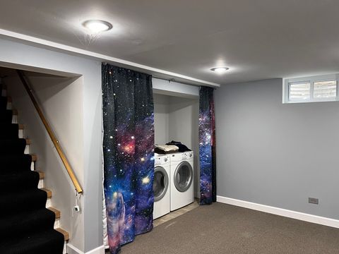 Tiny photo for 406 N Prospect Manor Avenue, Mount Prospect, IL 60056 (MLS # 12572866)