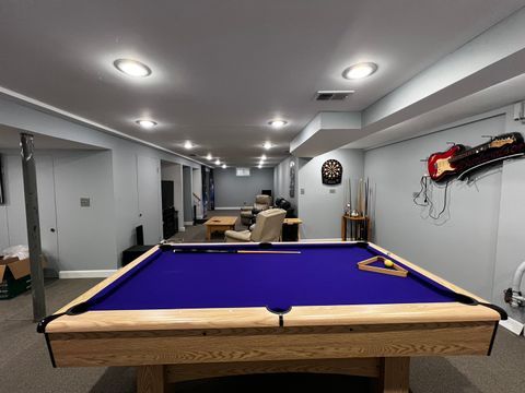 Tiny photo for 406 N Prospect Manor Avenue, Mount Prospect, IL 60056 (MLS # 12572866)