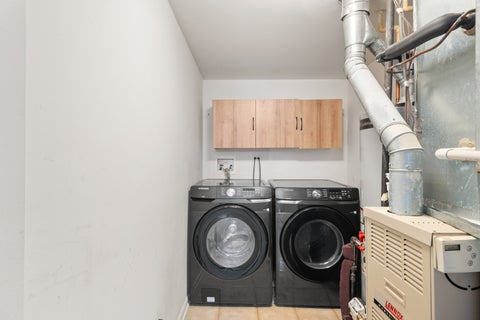 Tiny photo for 2321 GEORGETOWN Circle #2321, Aurora, IL 60503 (MLS # 12752985)