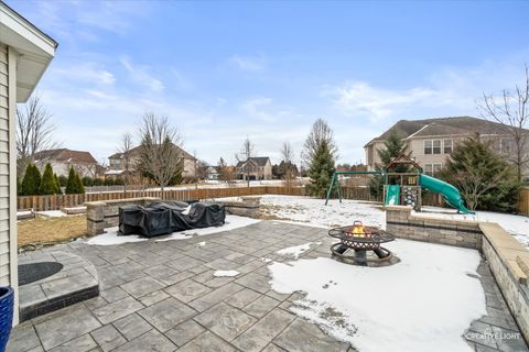Tiny photo for 200 Redding Court, Oswego, IL 60543 (MLS # 12557256)
