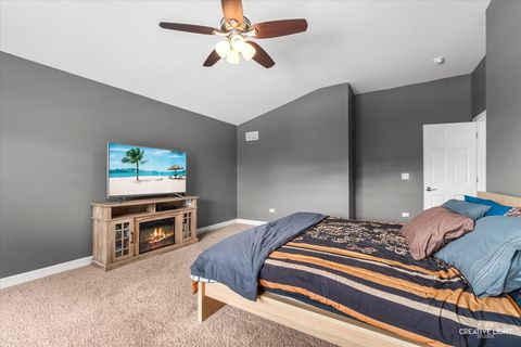 Tiny photo for 200 Redding Court, Oswego, IL 60543 (MLS # 12557256)