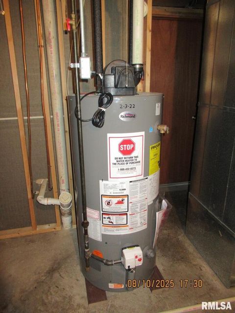 Tiny photo for 303 W BROADWAY Street, Stanwood, IA 52337 (MLS # QC4268538)