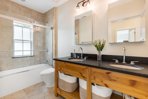 Tiny photo for 2347 N Geneva Terrace, Chicago, IL 60614 (MLS # 12724964)