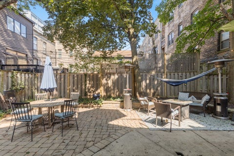 Tiny photo for 2347 N Geneva Terrace, Chicago, IL 60614 (MLS # 12724964)