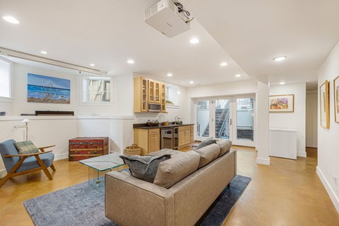Tiny photo for 2347 N Geneva Terrace, Chicago, IL 60614 (MLS # 12724964)