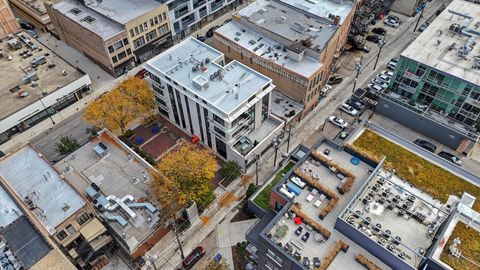 Tiny photo for 1258 N Milwaukee Avenue #3N, Chicago, IL 60622 (MLS # 12500875)