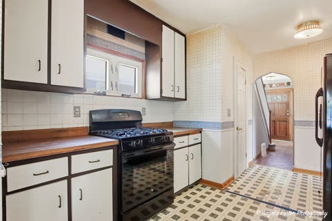 Tiny photo for 602 Judge Avenue, Waukegan, IL 60085 (MLS # 12722663)