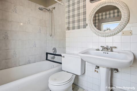 Tiny photo for 602 Judge Avenue, Waukegan, IL 60085 (MLS # 12722663)
