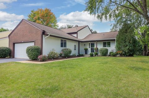 Photo of 451 Nantucket Road, Naperville, IL 60565 (MLS # 12484137)