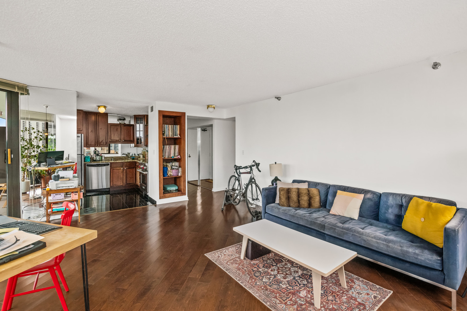 33 W Delaware Place 22J