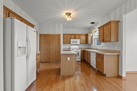 Tiny photo for 1534 W Cadillac Circle, Romeoville, IL 60446 (MLS # 12550222)