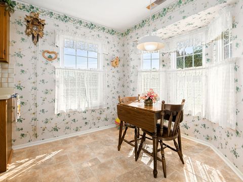 Tiny photo for 153 E Fabish Drive #153, Buffalo Grove, IL 60089 (MLS # 12527726)