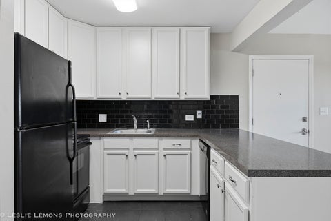 Tiny photo for 5801 Oakwood Drive #F, Lisle, IL 60532 (MLS # 12678015)