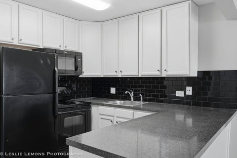 Tiny photo for 5801 Oakwood Drive #F, Lisle, IL 60532 (MLS # 12678015)