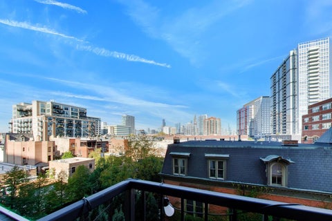 Tiny photo for 320 E 21st Street #406, Chicago, IL 60616 (MLS # 12788517)