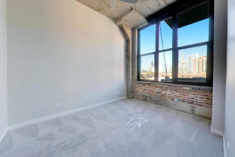 Tiny photo for 320 E 21st Street #406, Chicago, IL 60616 (MLS # 12788517)
