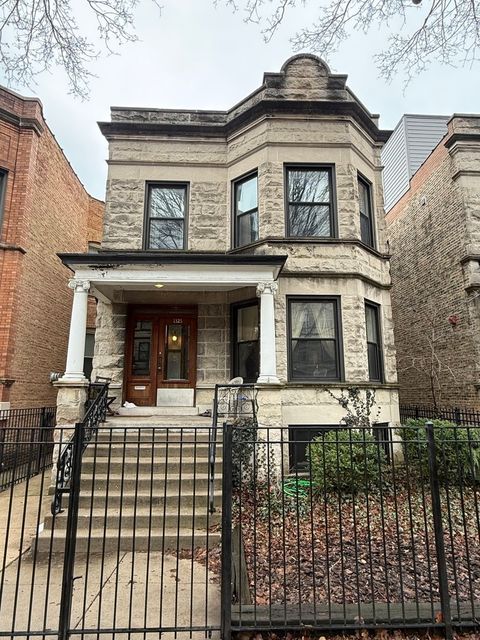 1325 W Cornelia Avenue Chicago IL 60657