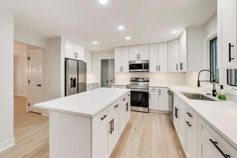 Tiny photo for 251 Perth Road, Cary, IL 60013 (MLS # 12697299)