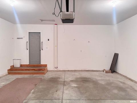 Tiny photo for 504 Mill Ridge Road, Clinton, IA 52732 (MLS # QC4268632)