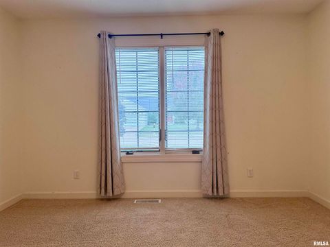 Tiny photo for 504 Mill Ridge Road, Clinton, IA 52732 (MLS # QC4268632)