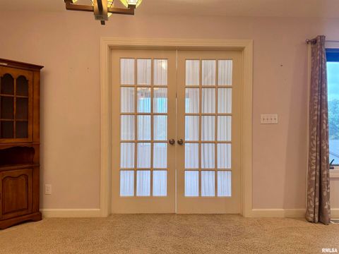 Tiny photo for 504 Mill Ridge Road, Clinton, IA 52732 (MLS # QC4268632)