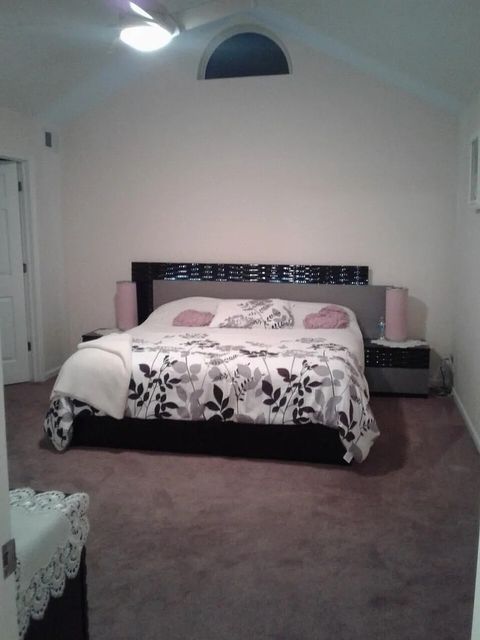 Tiny photo for 121 Chatsworth Circle, Schaumburg, IL 60194 (MLS # 12378775)