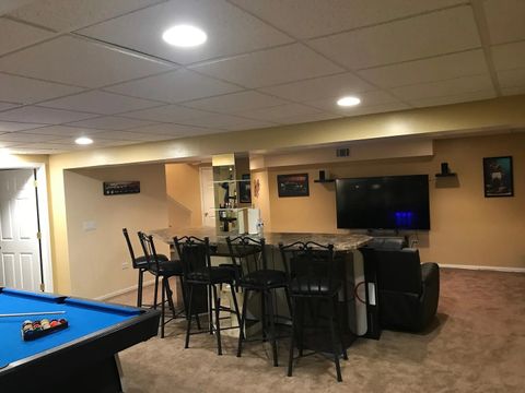 Tiny photo for 121 Chatsworth Circle, Schaumburg, IL 60194 (MLS # 12378775)