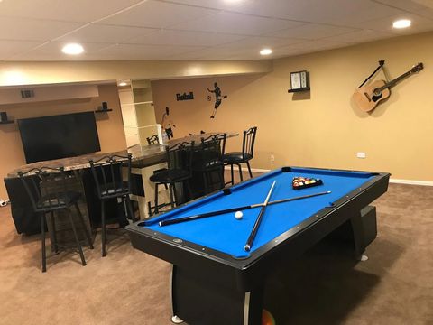 Tiny photo for 121 Chatsworth Circle, Schaumburg, IL 60194 (MLS # 12378775)