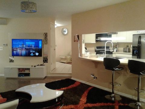 Tiny photo for 121 Chatsworth Circle, Schaumburg, IL 60194 (MLS # 12378775)