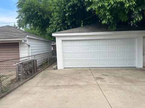 Tiny photo for 13709 S School Street, Riverdale, IL 60827 (MLS # 12488994)